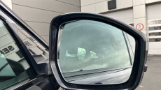 Land Rover Range Rover Velar 2.0 D200 R-Dynamic SE 5dr Auto Diesel Estate